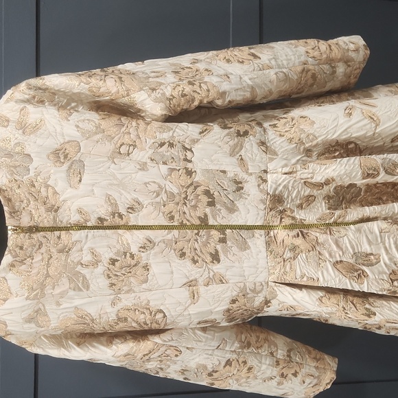 Custom Design Elegant Embroidered Floral Long Sleeve Dress Size 18 - Picture 3 of 4